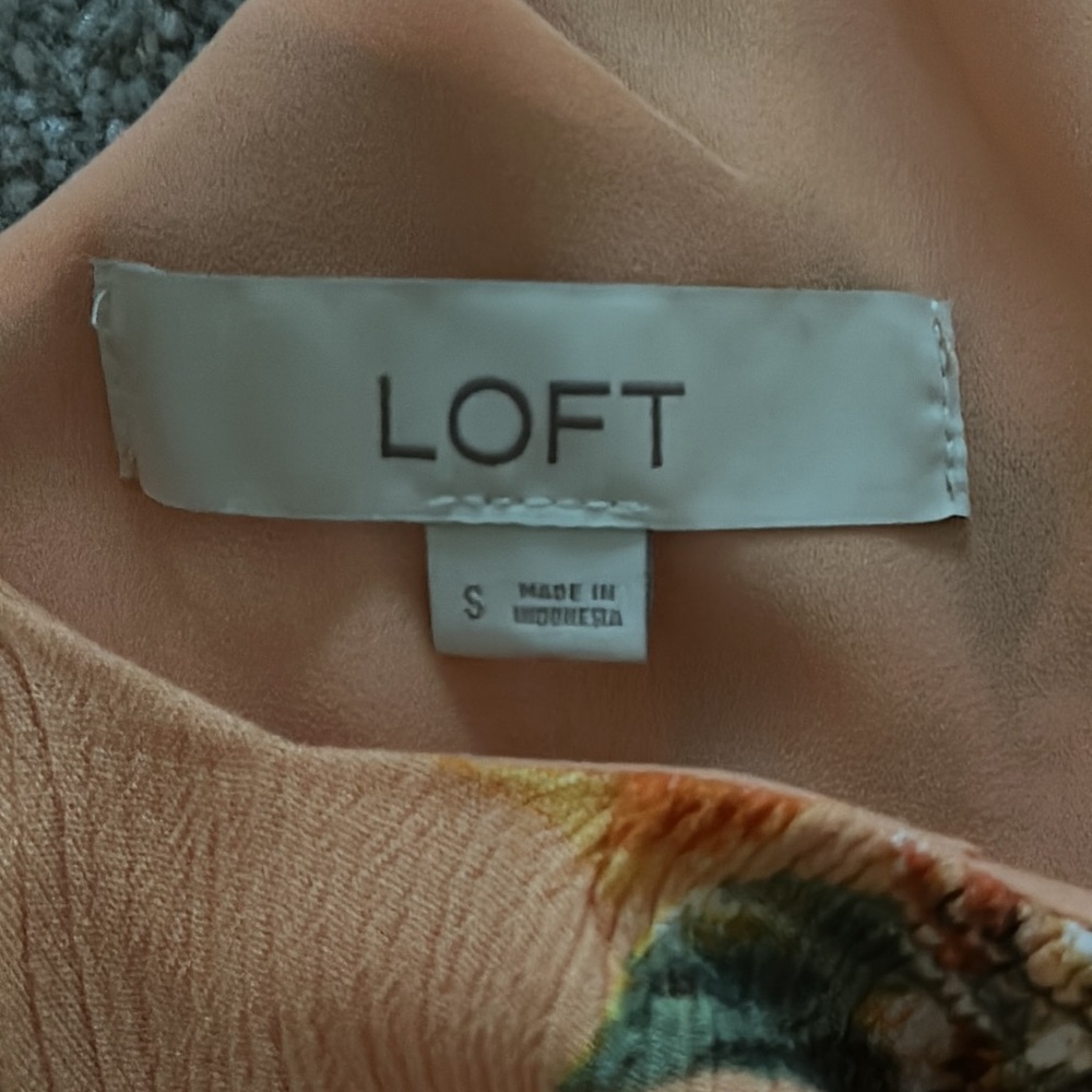 Loft top - Picture 2 of 4